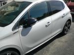 Peugeot 208 gtline - Miniature