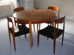 Table et ses 4 chaises. - Miniature