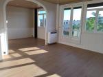 Appartement traversant t3 aménagé en t2 - Miniature